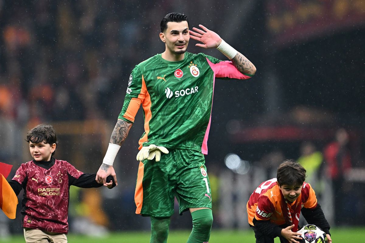 Hull City'nin kaleci antrenöründen Uğurcan Çakır için dikkat çeken iddia