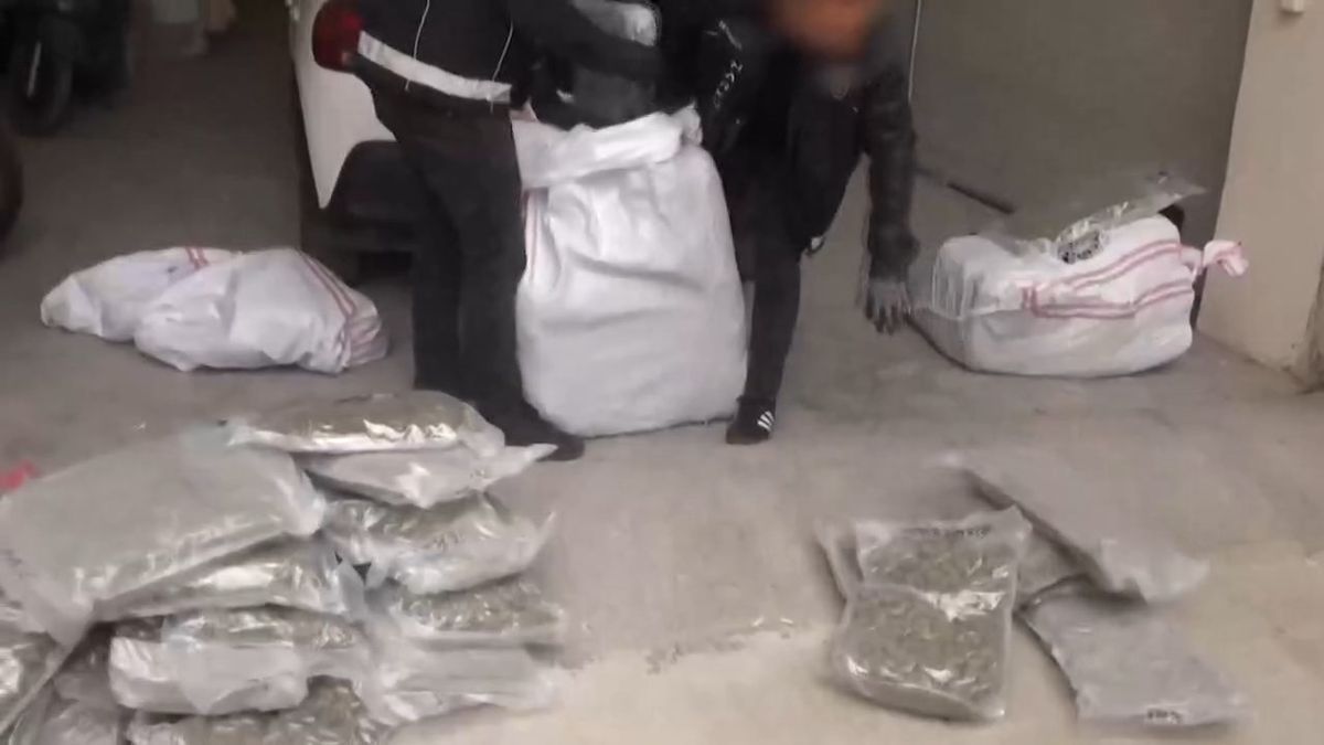 İstanbul\'da Uyuşturucu Operasyonu: 176 Kilogram Ele Geçirildi