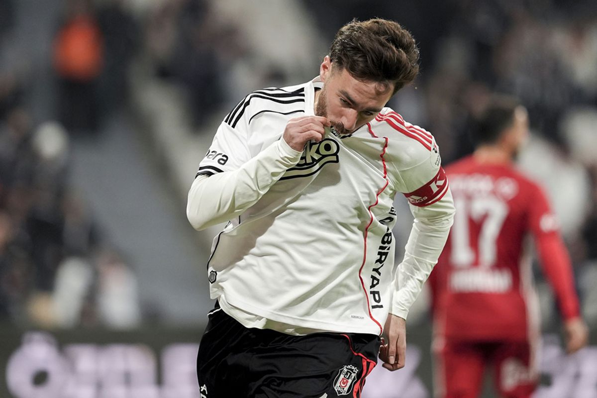 Orkun Kökçü\'den resital