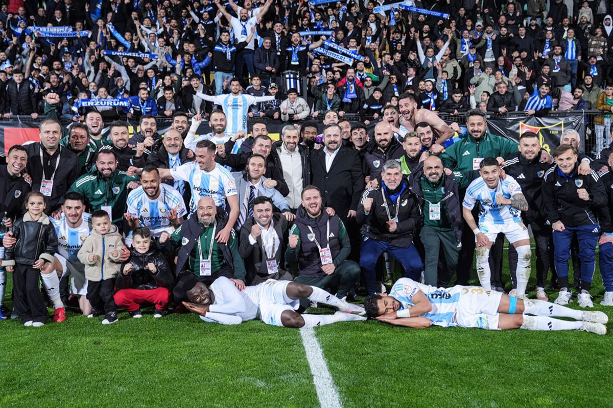 Sanki Barcelona! Adım adım değil koşarak Süper Lig\'e geliyorlar