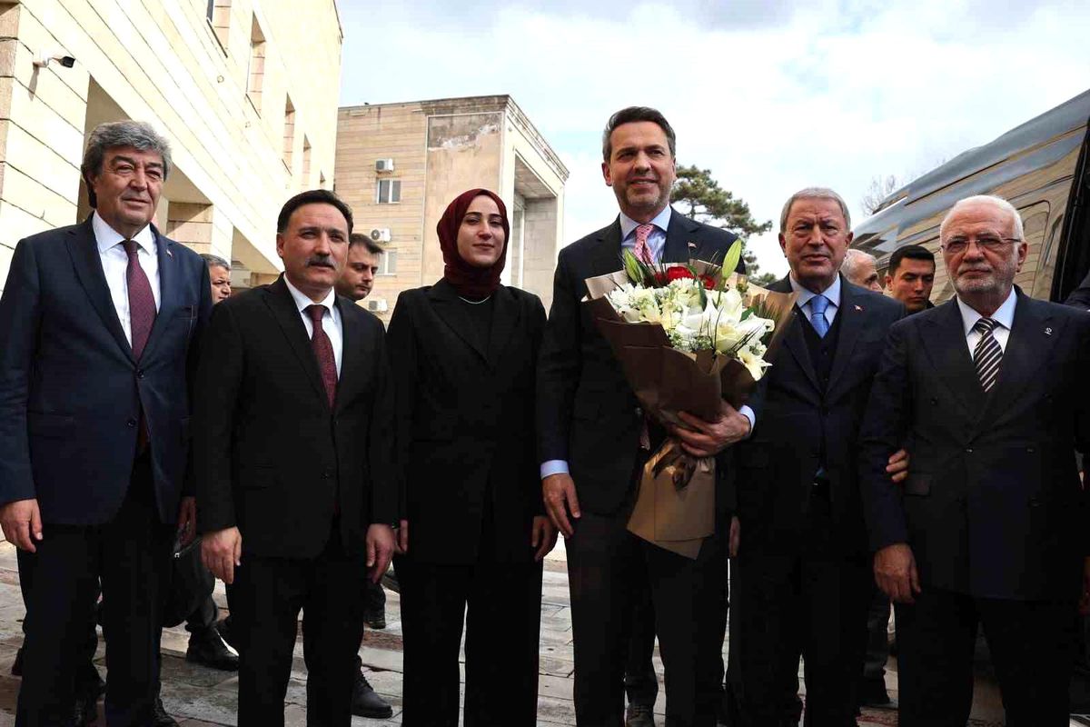 Bakan Bayraktar Kayseri\'de!