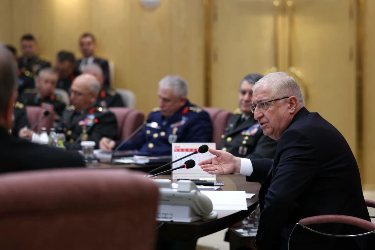 Bakan Güler\'den Kara Kuvvetleri Toplantısı