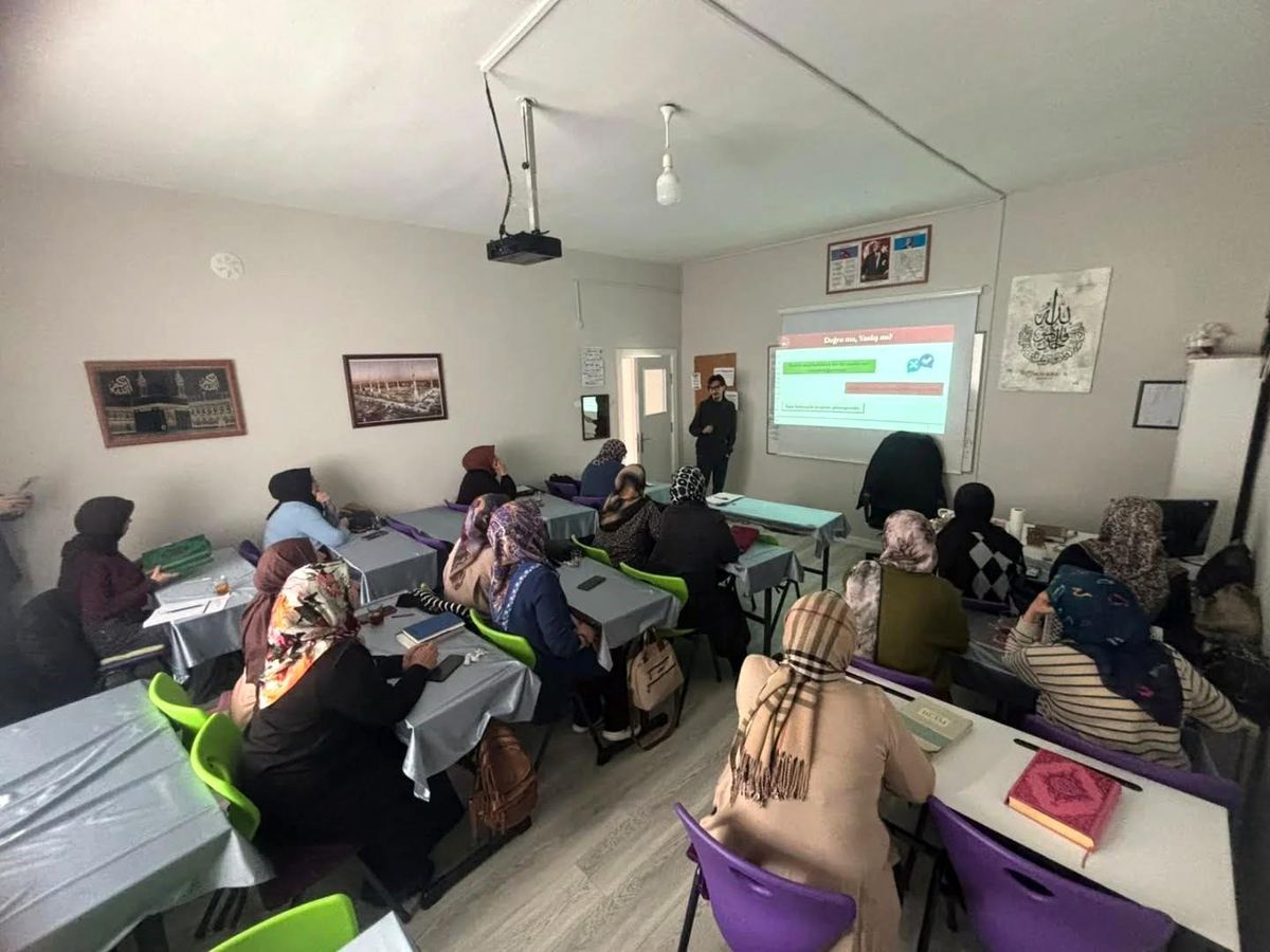 Bozüyük\'te Sağlıklı Aile Eğitimi