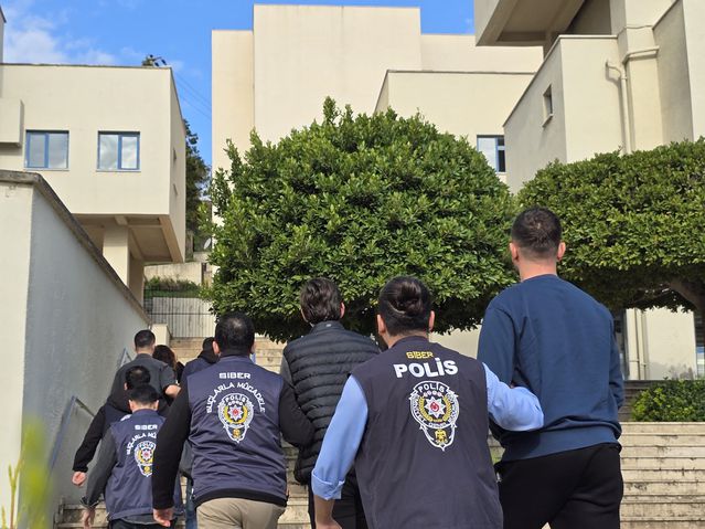 Bungalov Dolandırıcılarına Operasyon