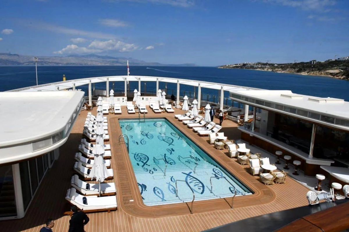 Kaymakam Maraşlı\'dan Four Seasons Yacht Ziyareti