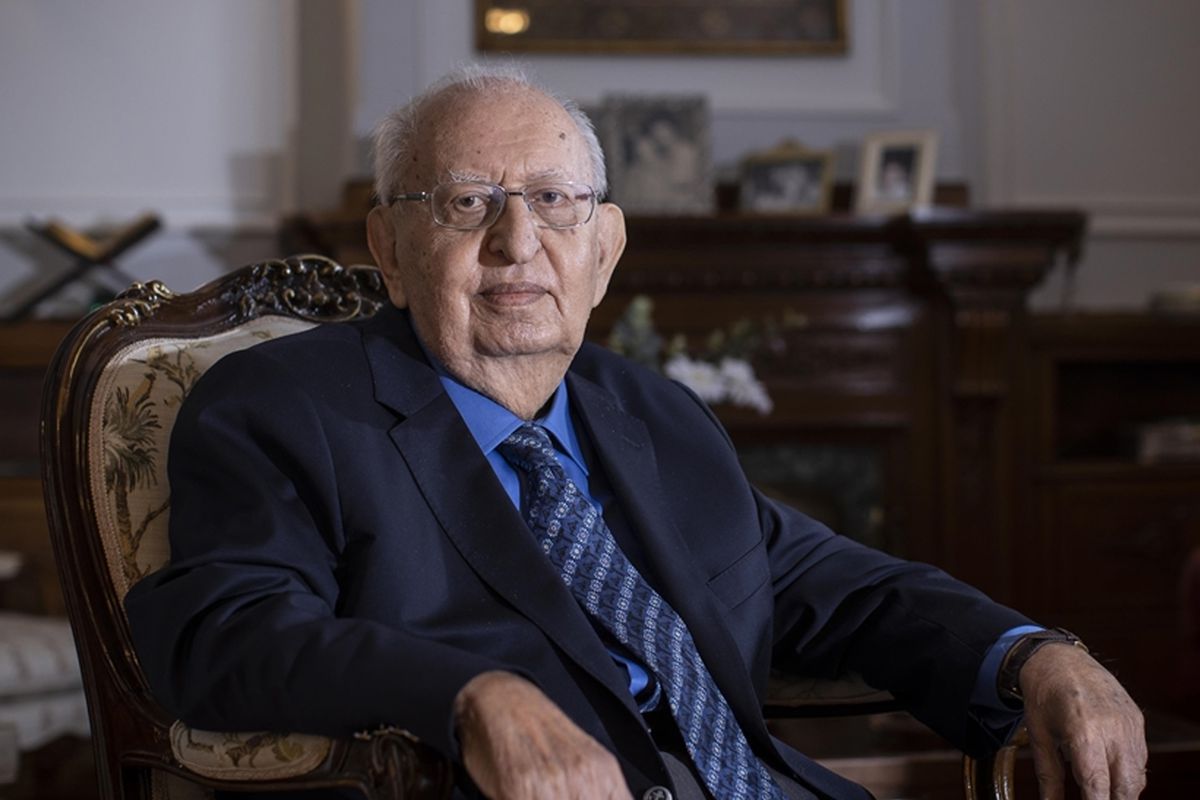 Eski TBMM Başkanı Hüsamettin Cindoruk hayatını kaybetti