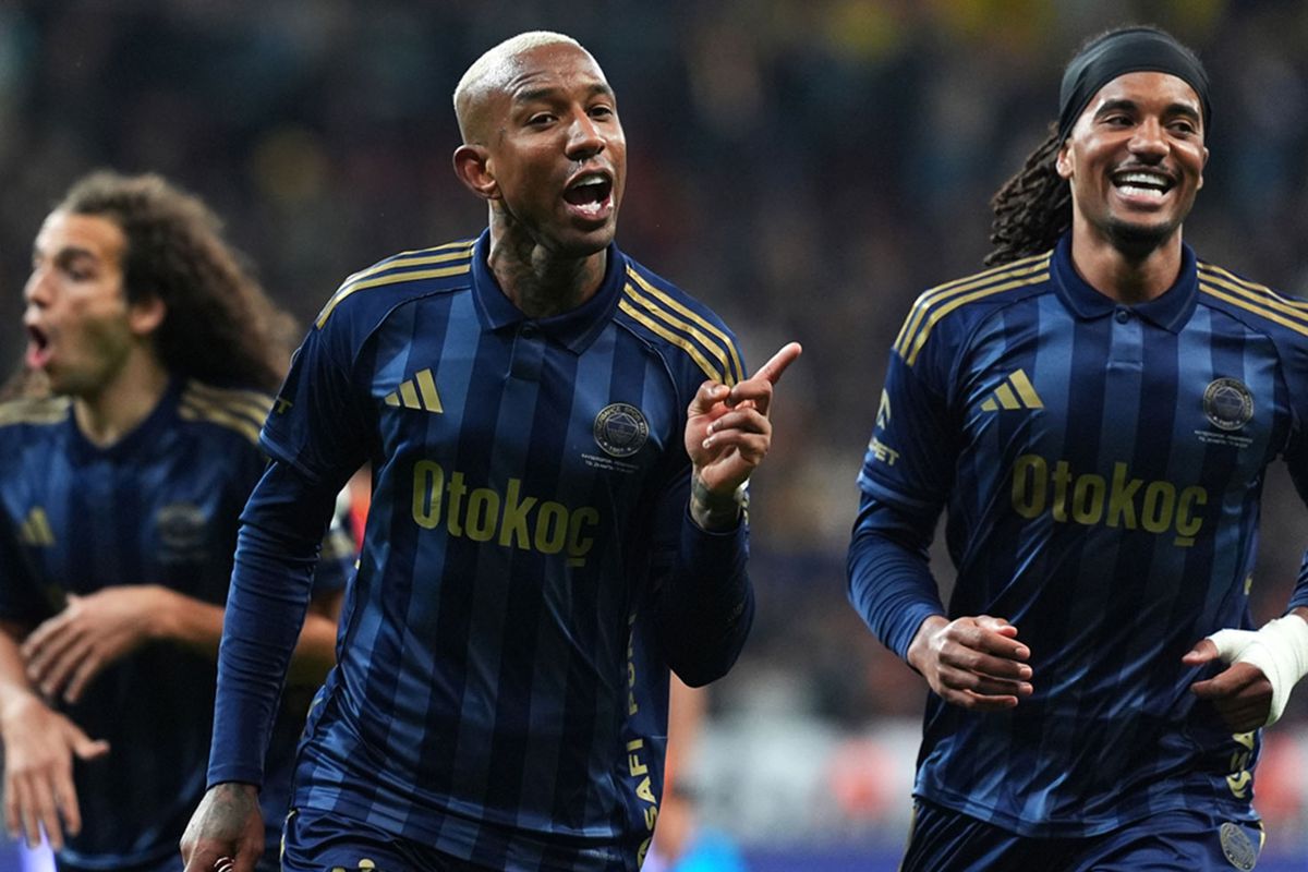 Fenerbahçe, Kayseri\'de farka koştu