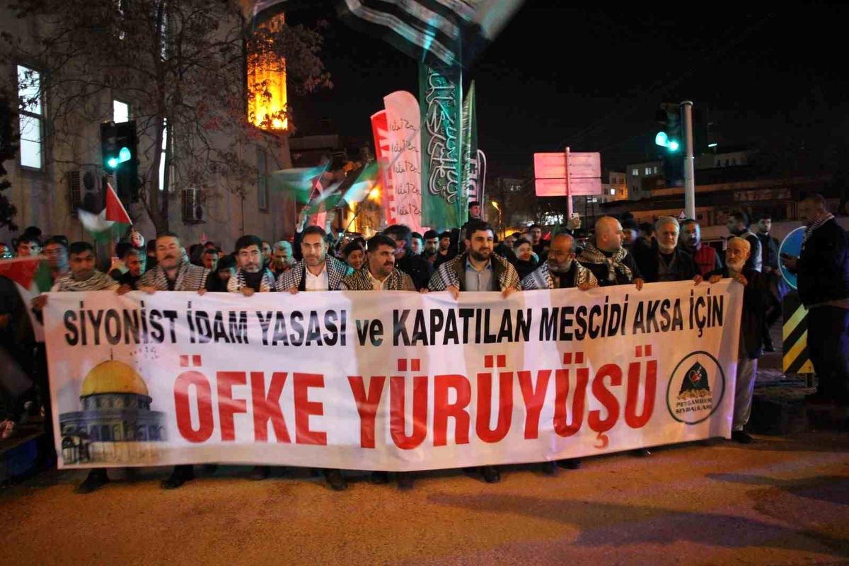 Gaziantep\'te Filistin\'e destek yürüyüşü düzenlendi
