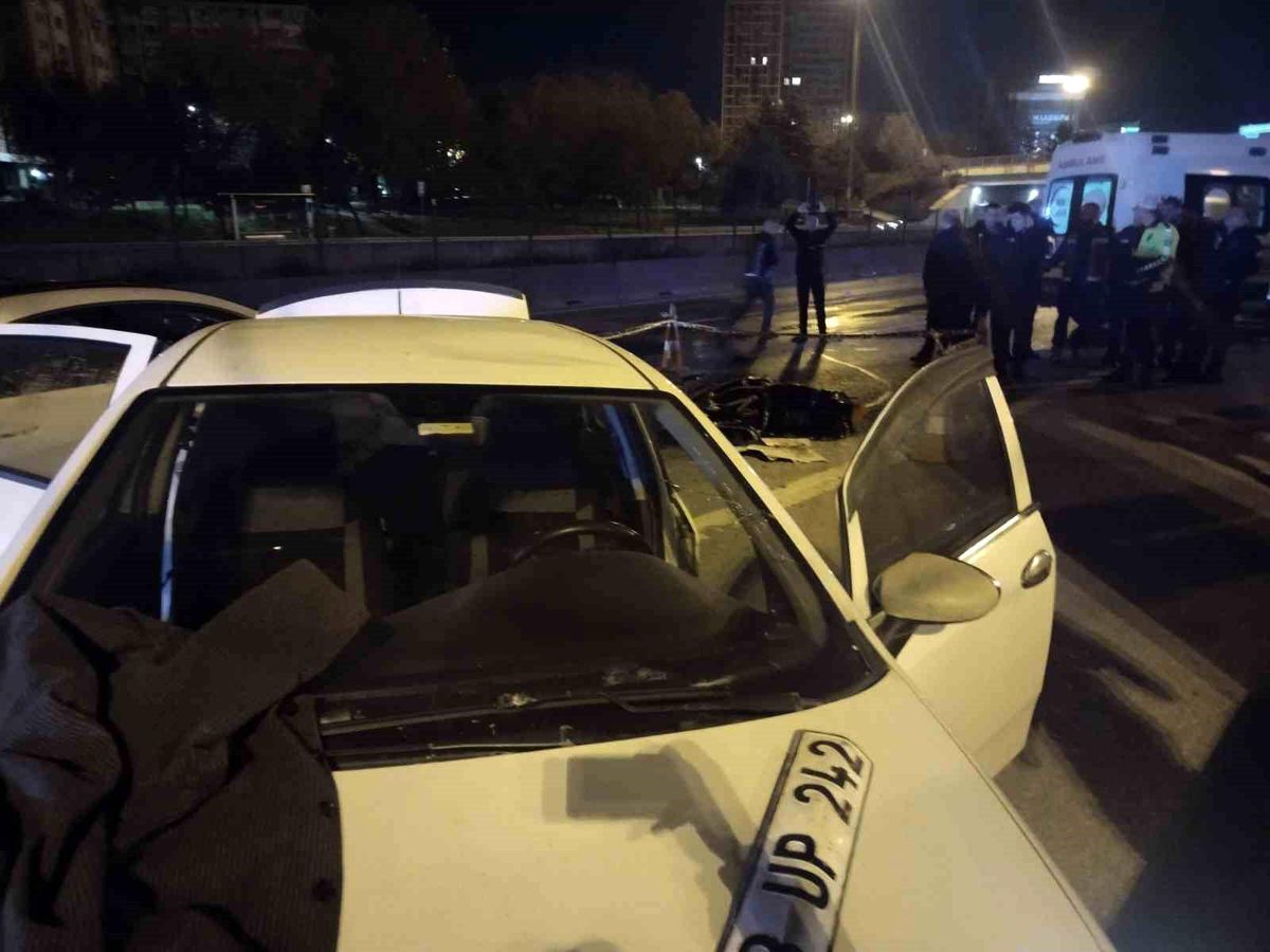 Kadıköy\'de Trafik Kazası: Bir Kişi Hayatını Kaybetti