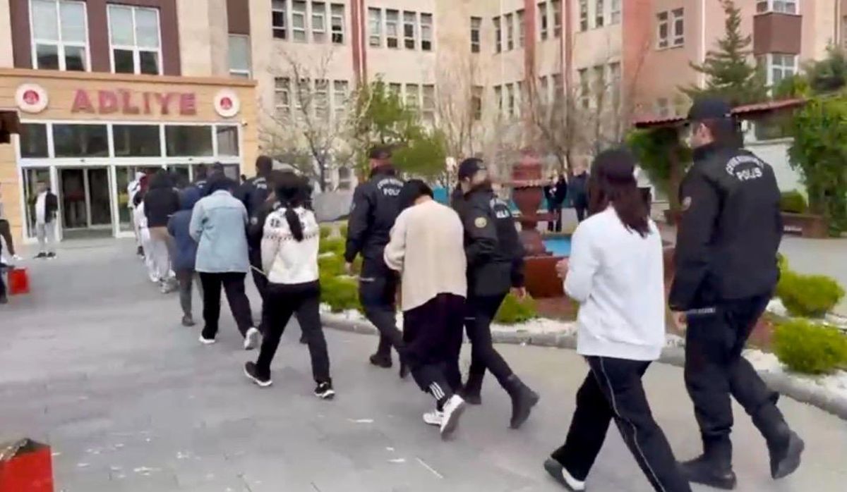 Kahramanmaraş merkezli fuhuş operasyonu: 20 kişi tutuklandı