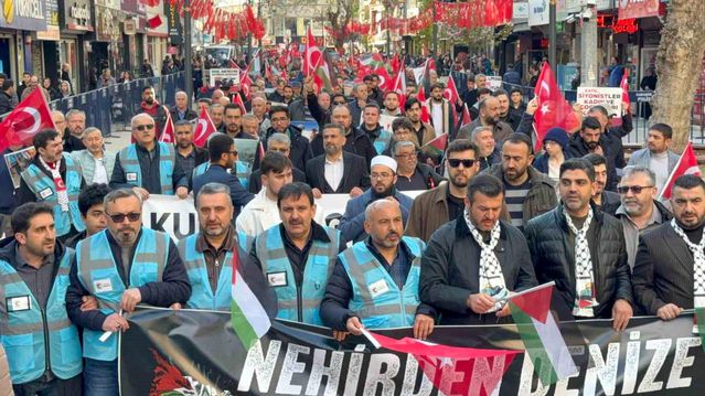 Karabük’te Filistin’e Destek Yürüyüşü