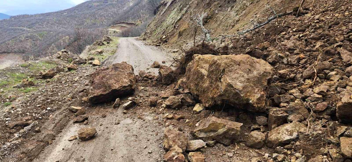 Elazığ\'da Toprak Kayması
