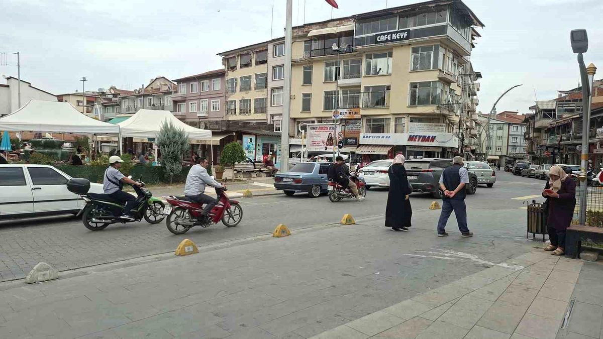 Simav\'da 4.8 Büyüklüğünde Deprem