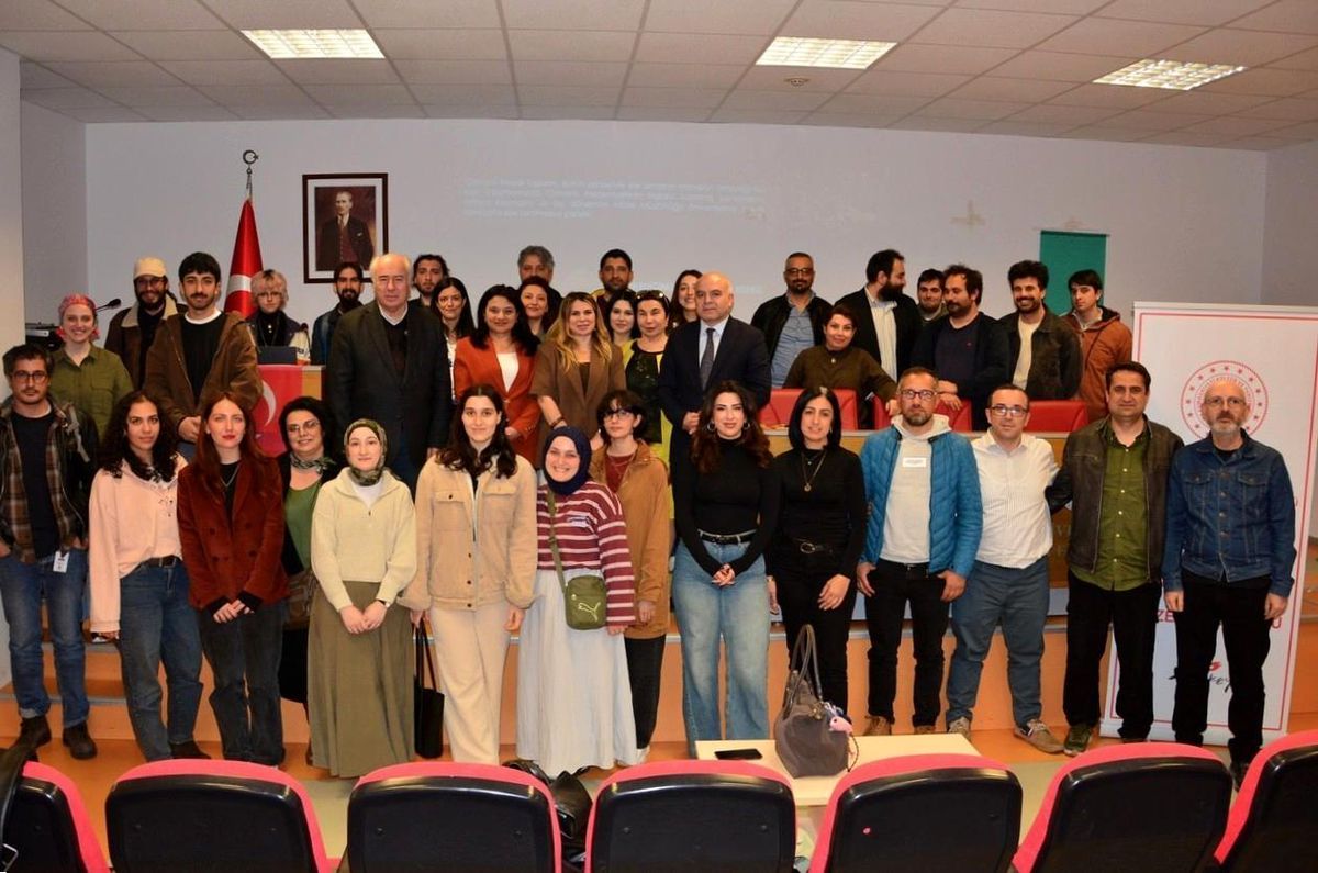 Osmanlı Mezar Taşları Konuşuldu