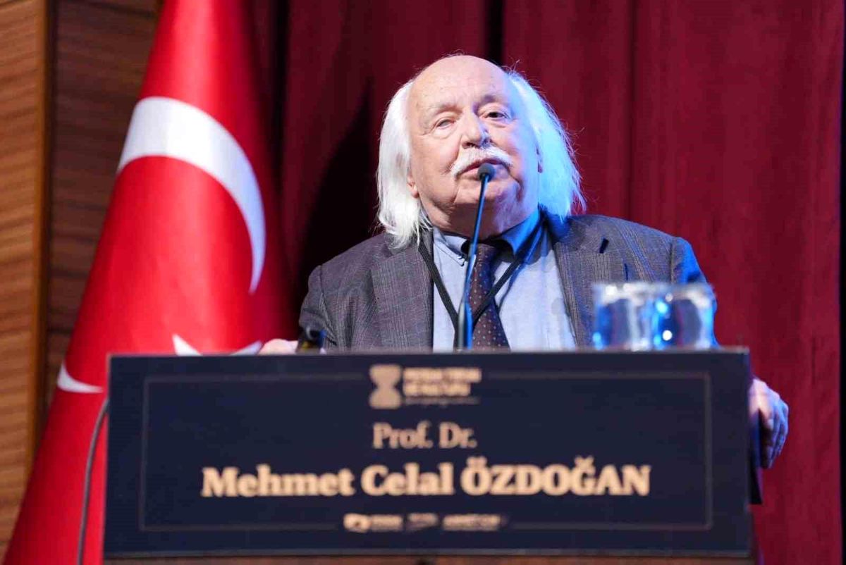 Prof. Dr. Celal Özdoğan : Göbeklitepe\'den gelen çiftçiler Pendik\'te yeni bir kültürün temelini attı
