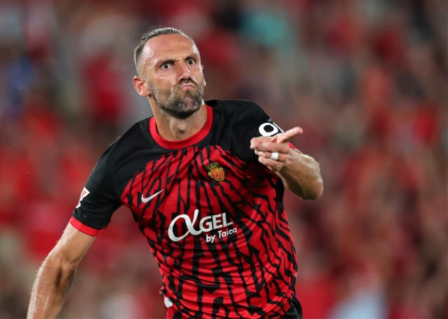 Tam 6 yıl sonra geri dönüyor! Fenerbahçe'den yeni sezonun ilk bombası