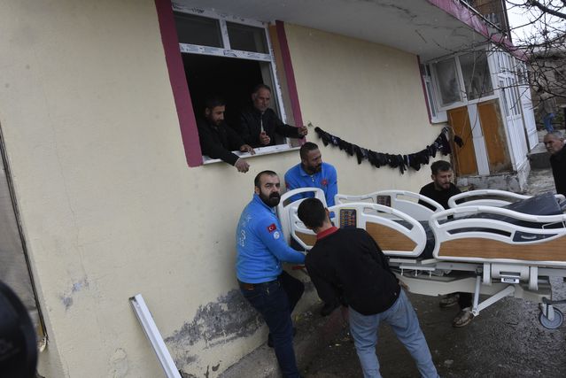 Yatalak Kadına Ortopedik Yatak Temin Edildi