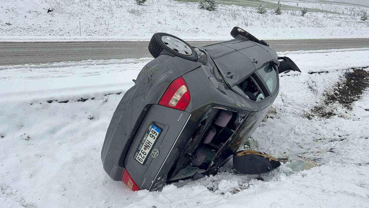 Yozgat\'ta Trafik Kazası: 4 Yaralı