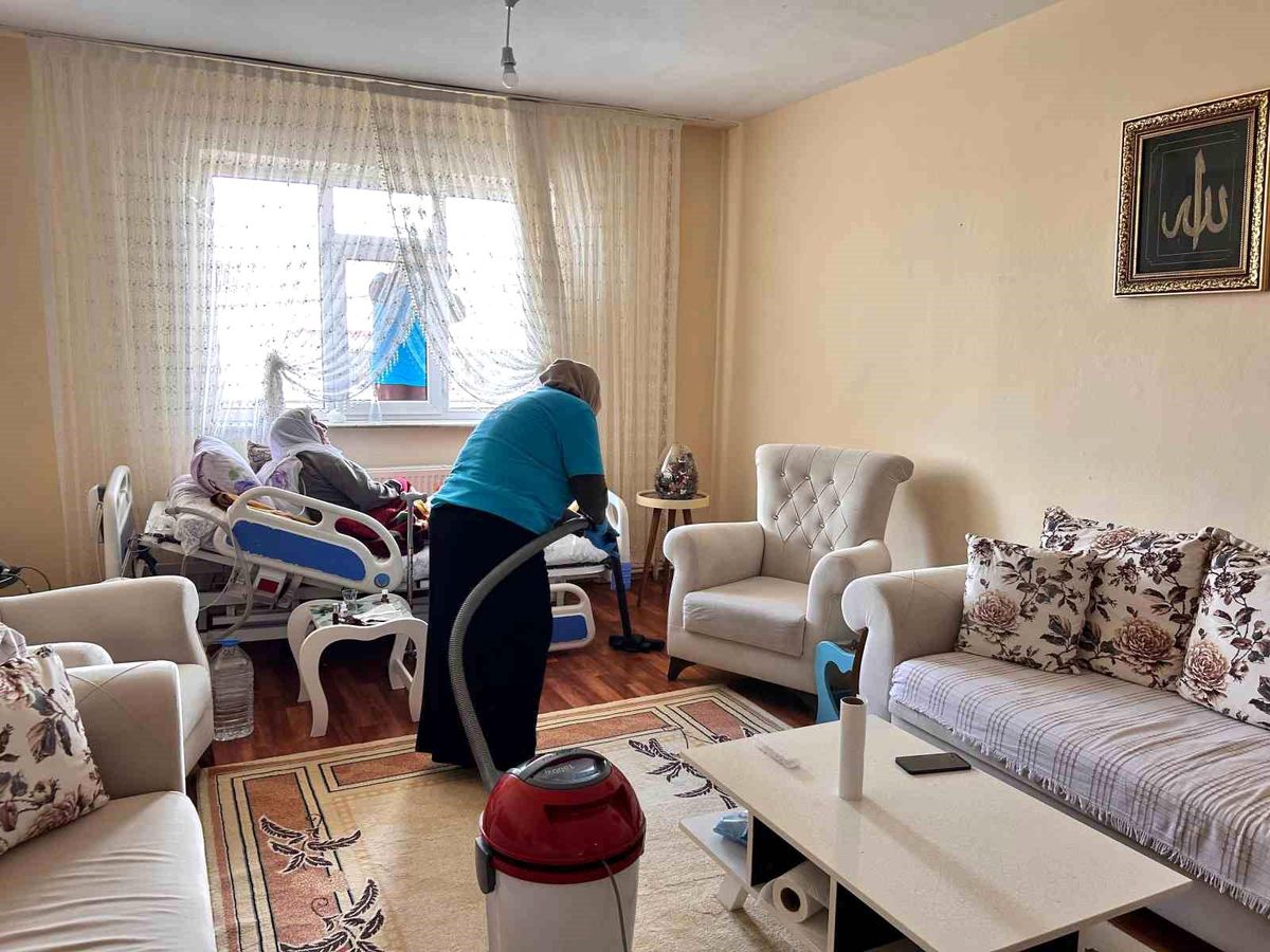 Ağrı\'da Vefa Projesi ile Temizlik Hizmeti