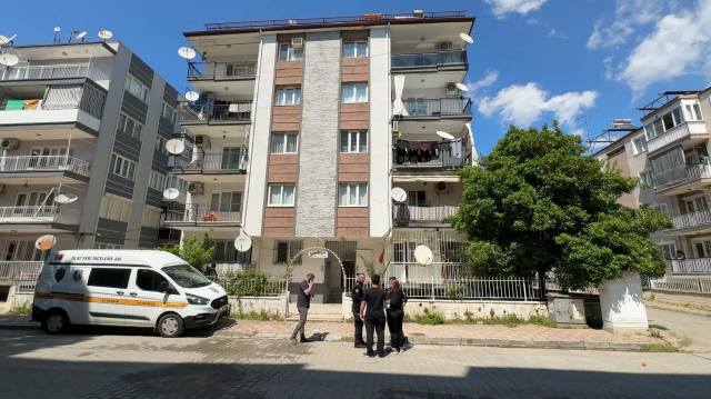 Aydın'da evde patlama sonrası yangın çıktı; engelli Arda Umut öldü, annesi yaralandı