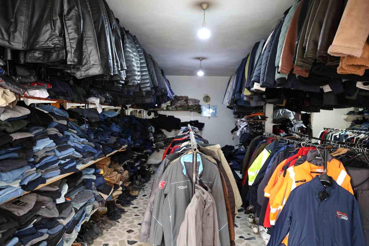 Elazığ\'da İkinci El Kıyafetlere Yoğun İlgi
