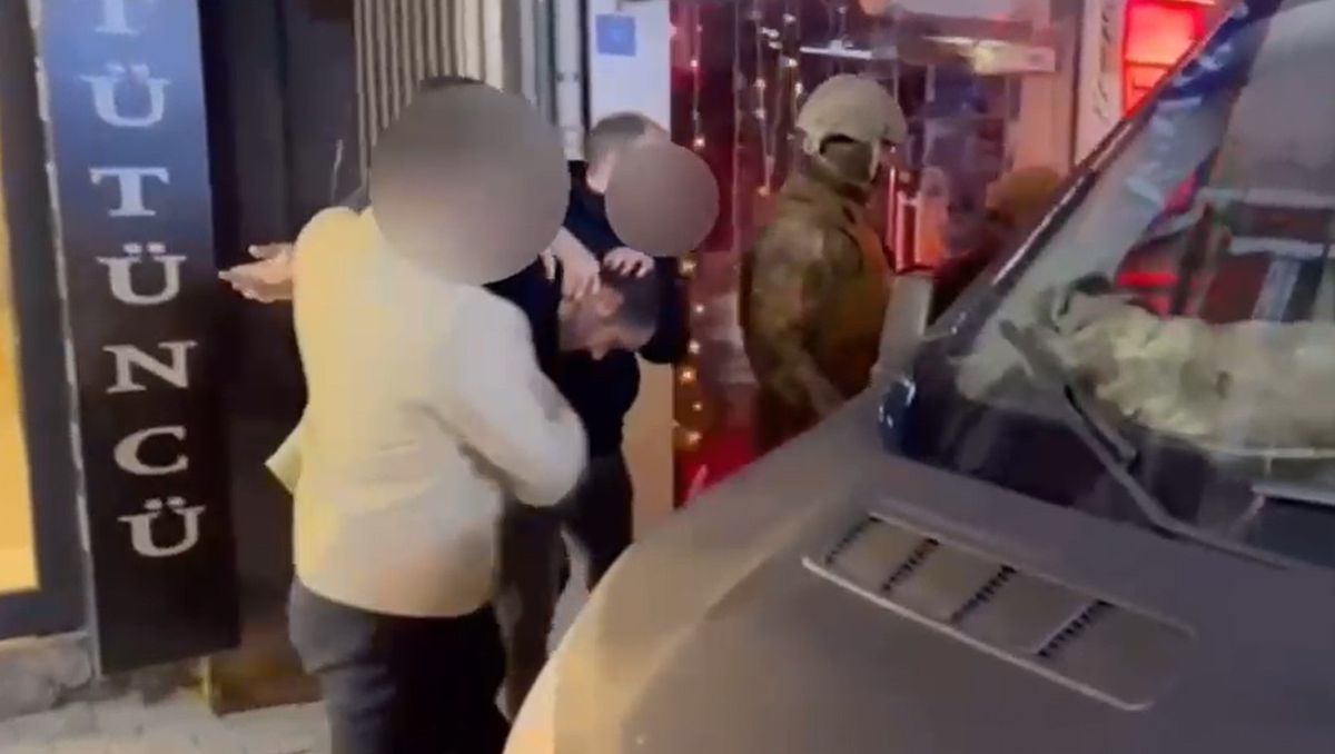 Bursa\'da Eş Zamanlı Operasyon: 15 Hükümlü Yakalandı