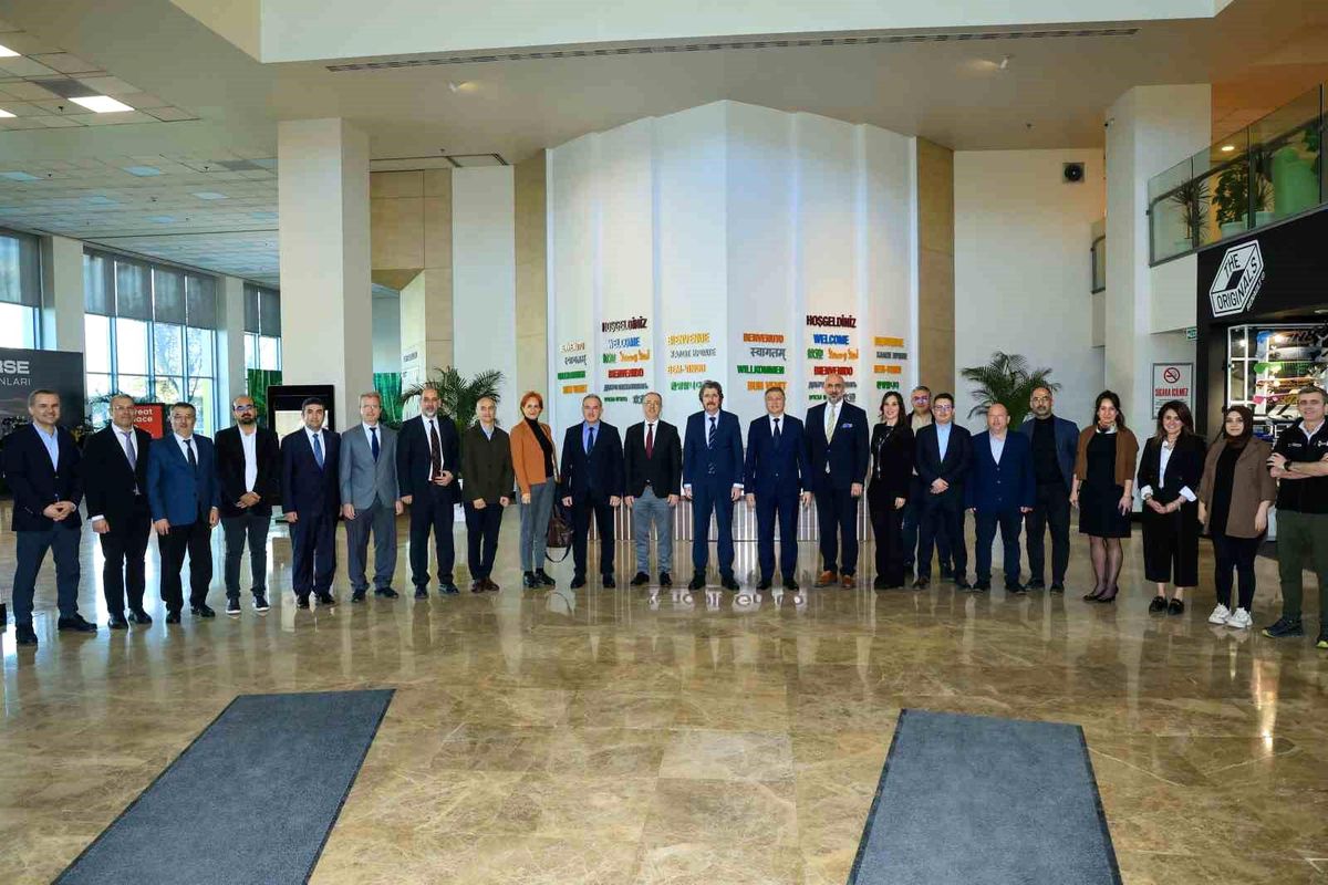 BUÜ ve Oyak-Renault\'tan İş Birliği Vurgusu