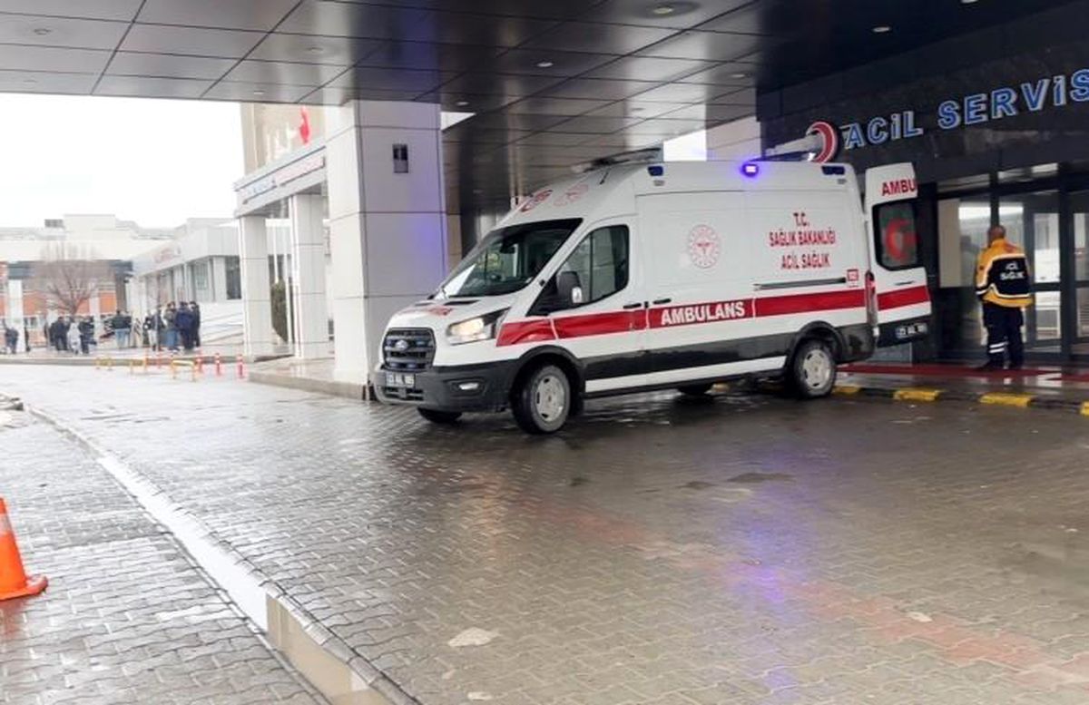 Elazığ\'da İş Kazası: 4 İşçi Yaralandı