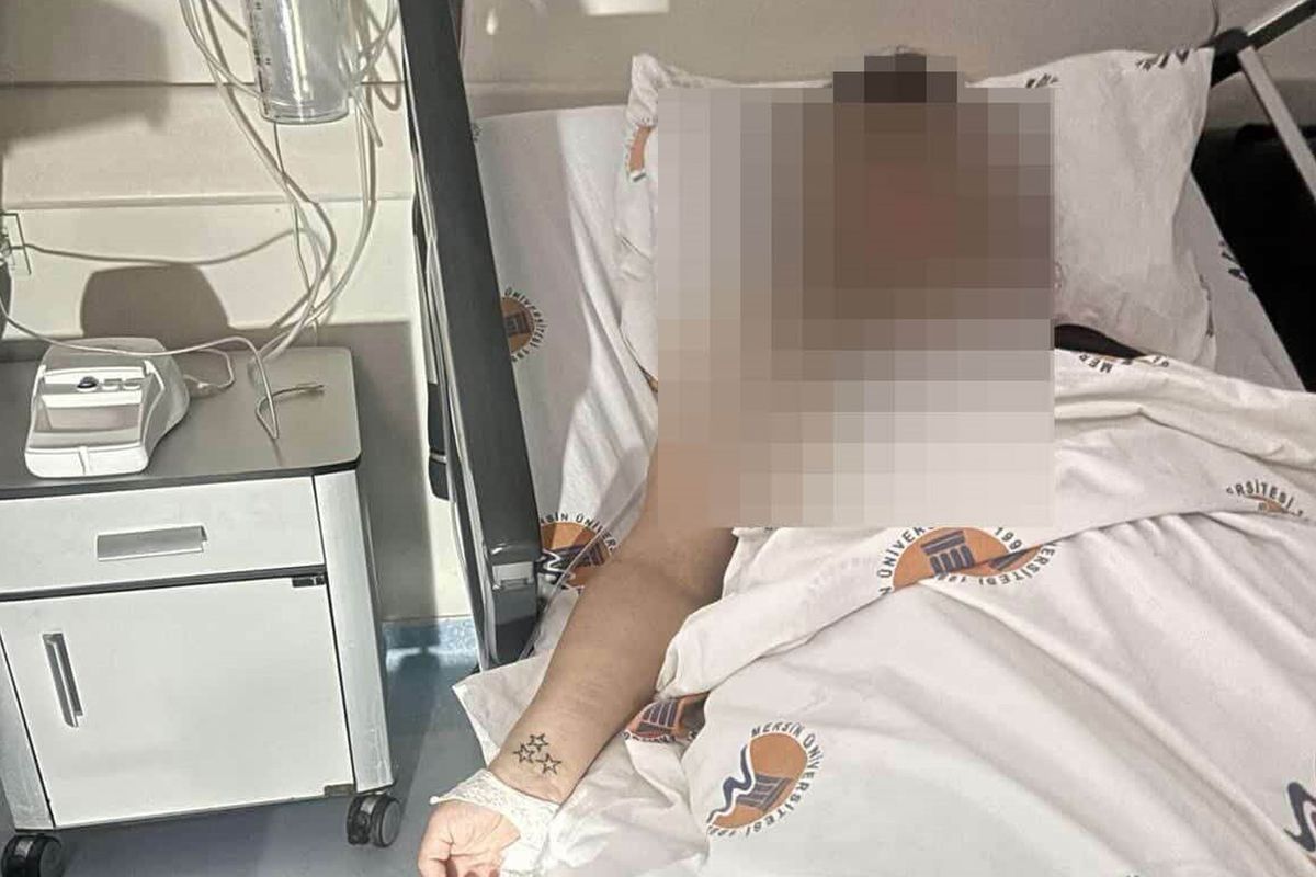 Ara sokağa çekip şarj kablosuyla boğmaya çalışıp defalarca bıçakladı