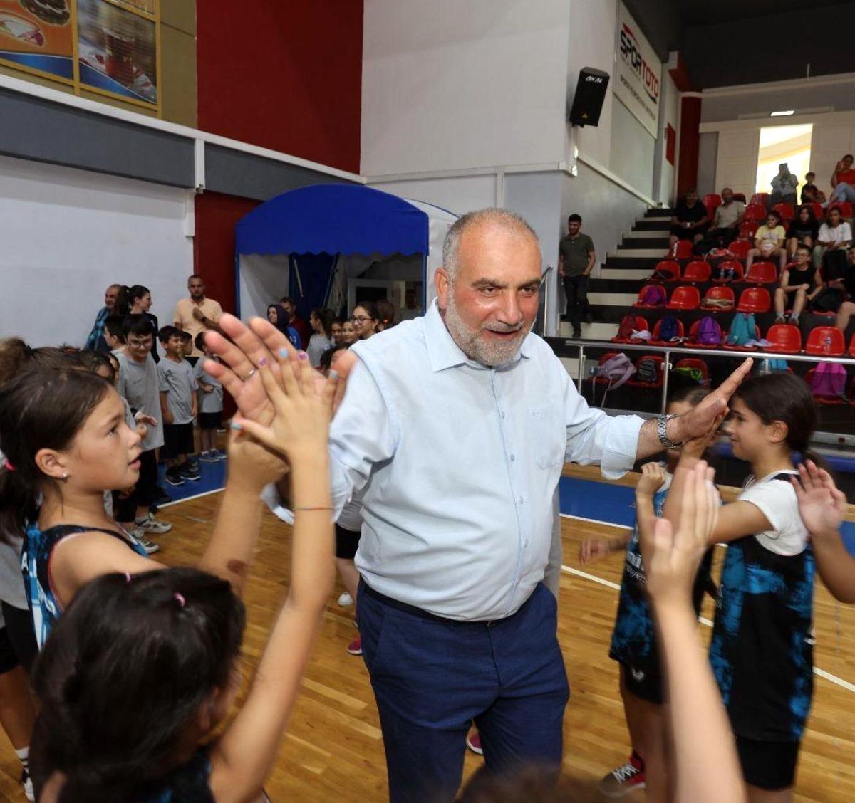 İbrahim Sandıkçı: "Canik\'imizde geleceğin şampiyonlarını yetiştiriyoruz"