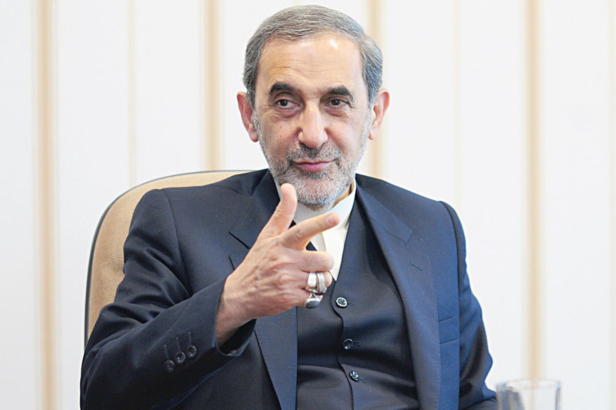 İran\'dan tansiyonu yükseltecek açıklama: Hürmüz Boğazı\'nın anahtarı bizim elimizde