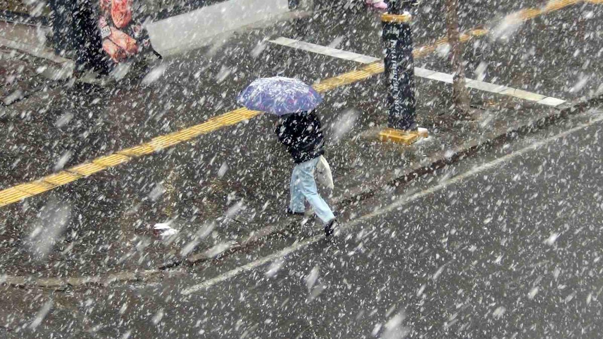 Kars\'ta Nisan\'da Kış Geldi