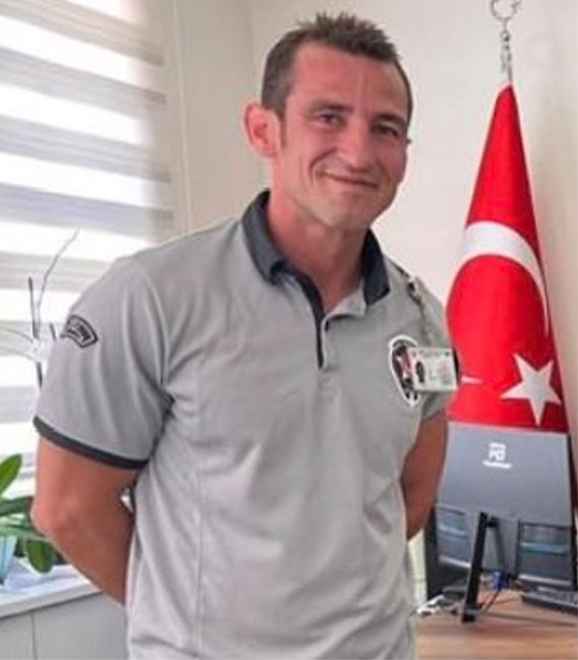 Kavgada öldürülen öğretmenin yetiştirdiği öğrenci ailenin avukatı oldu