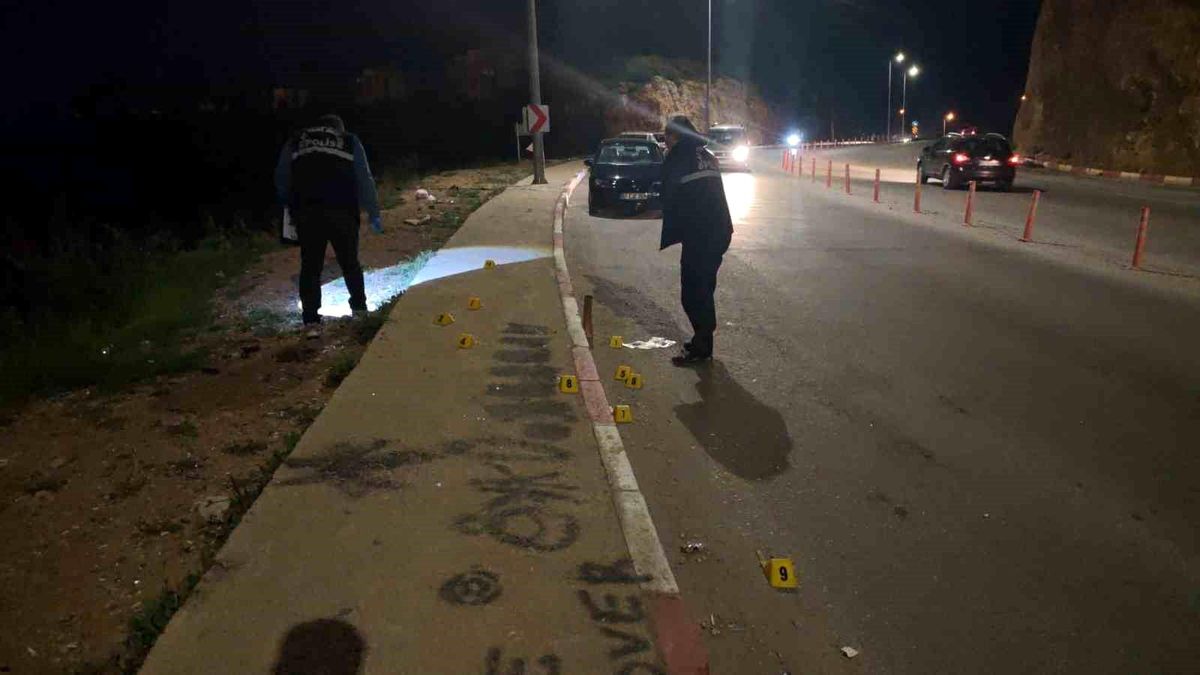 Kepez\'de Havaya Ateş Açan Şahıs Gözaltında