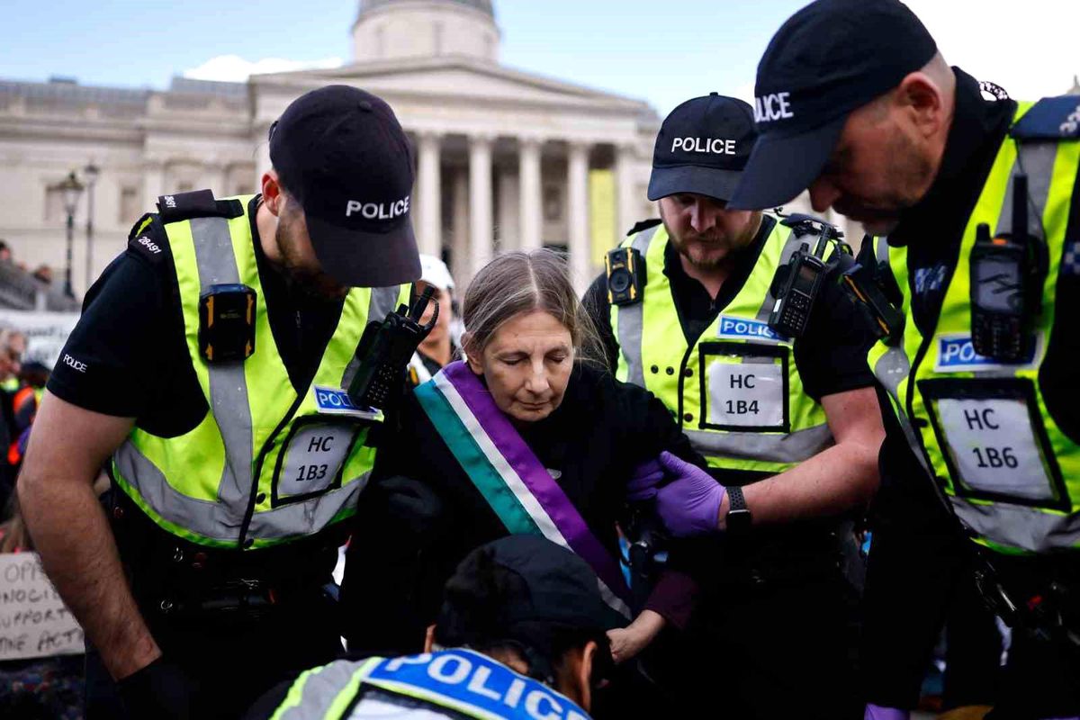 Londra\'da Filistin Eylem Grubu Protesto!