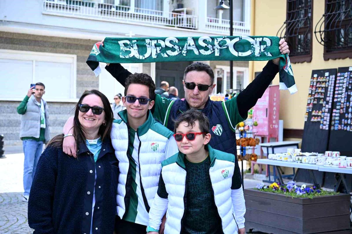Bursaspor Taraftarından Eskişehir Turu