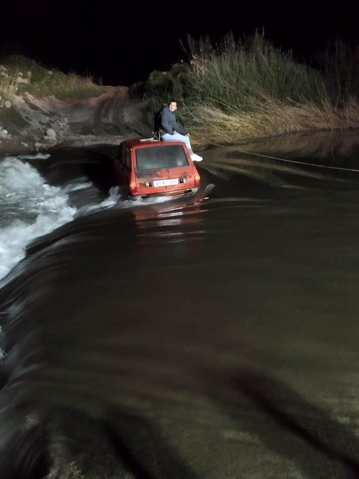 Manisa\'da nefes kesen kurtarma operasyonu