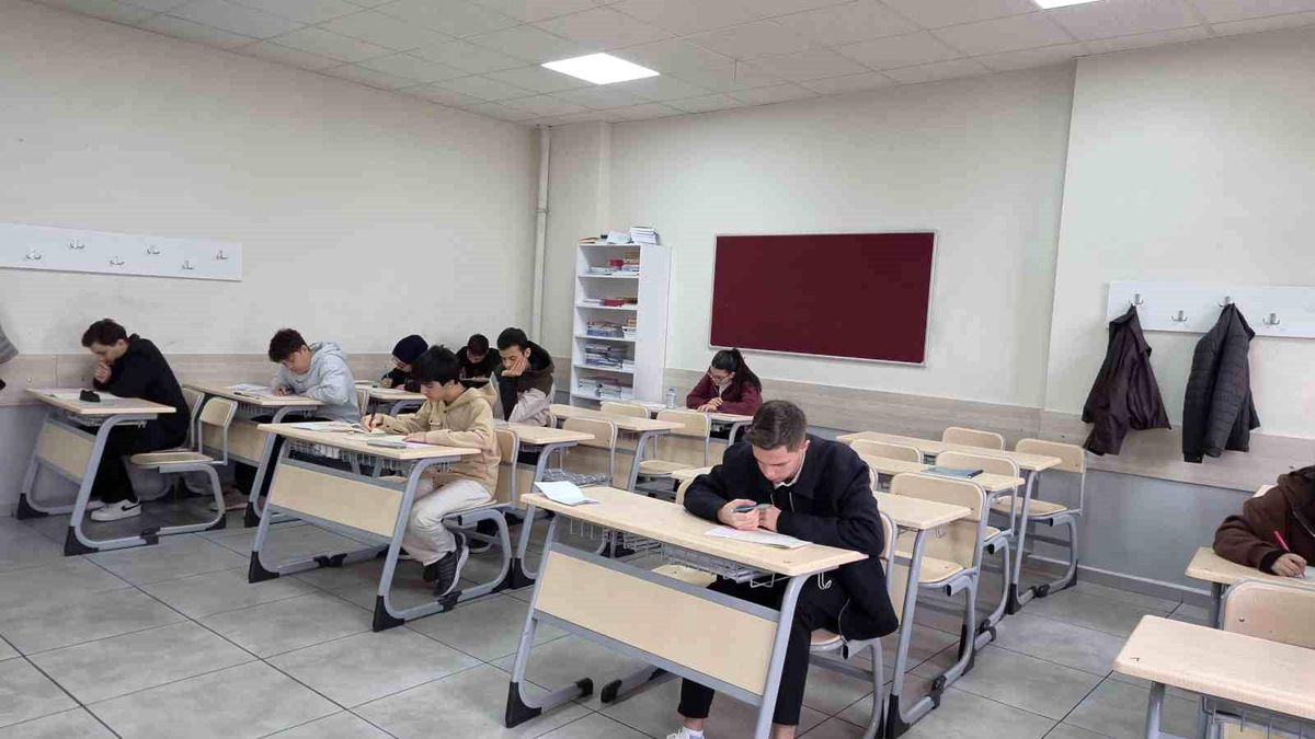 Sivas\'ta Umre Ödüllü Bilgi Yarışması