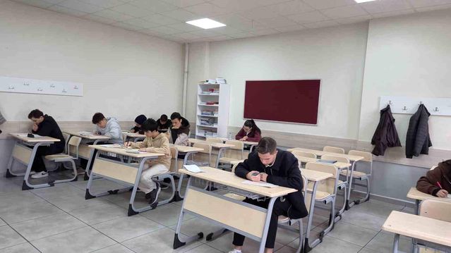 Sivas’ta Umre Ödüllü Bilgi Yarışması
