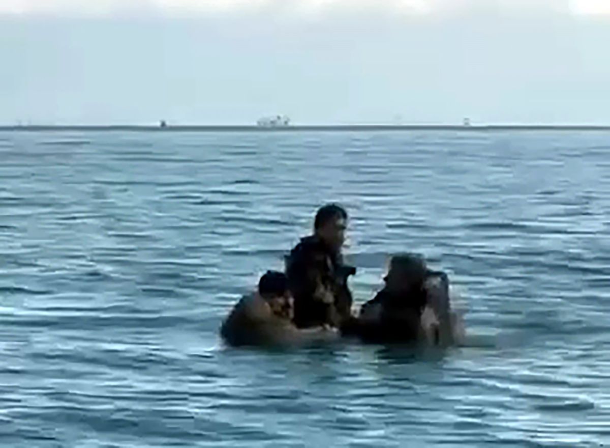 Tehlikeli Su Kazası: 3 Kişi Kurtarıldı