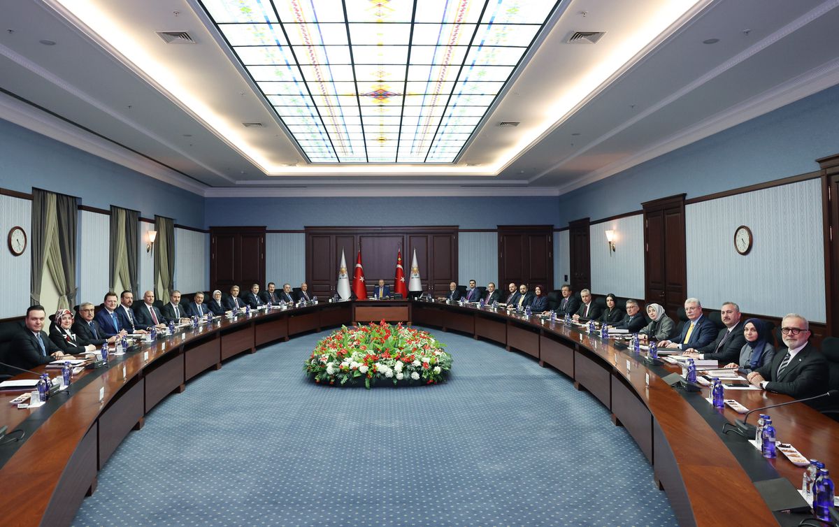 AK Parti\'de MYK toplandı