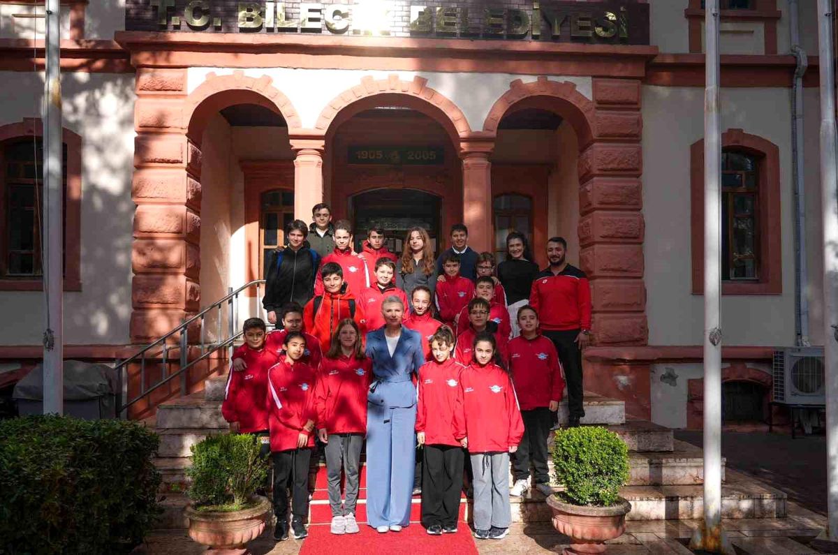 Başkan Subaşı Bilecik Gençlik ve Spor Kulübü sualtı hokeyi takımlarını ağırladı
