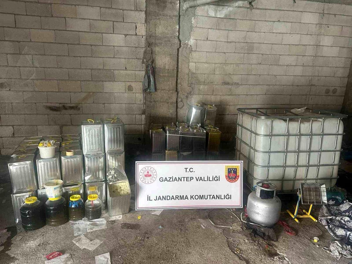 Gaziantep'te bin 500 litre sahte zeytinyağı ele geçirildi: 1 gözaltı
