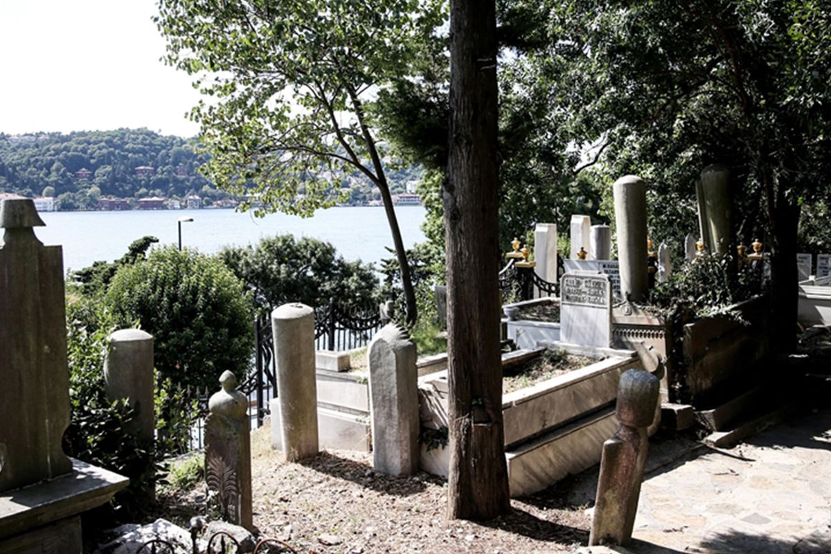 İstanbul\'da mezarlıklara 7/24 kamera sistemi kurulacak