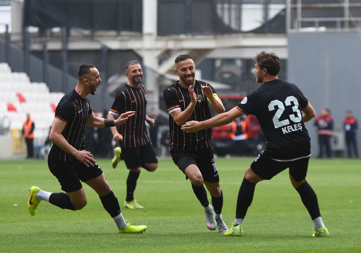 Çoruhlu FK Kurtuluş Umutlarını Taşıdı