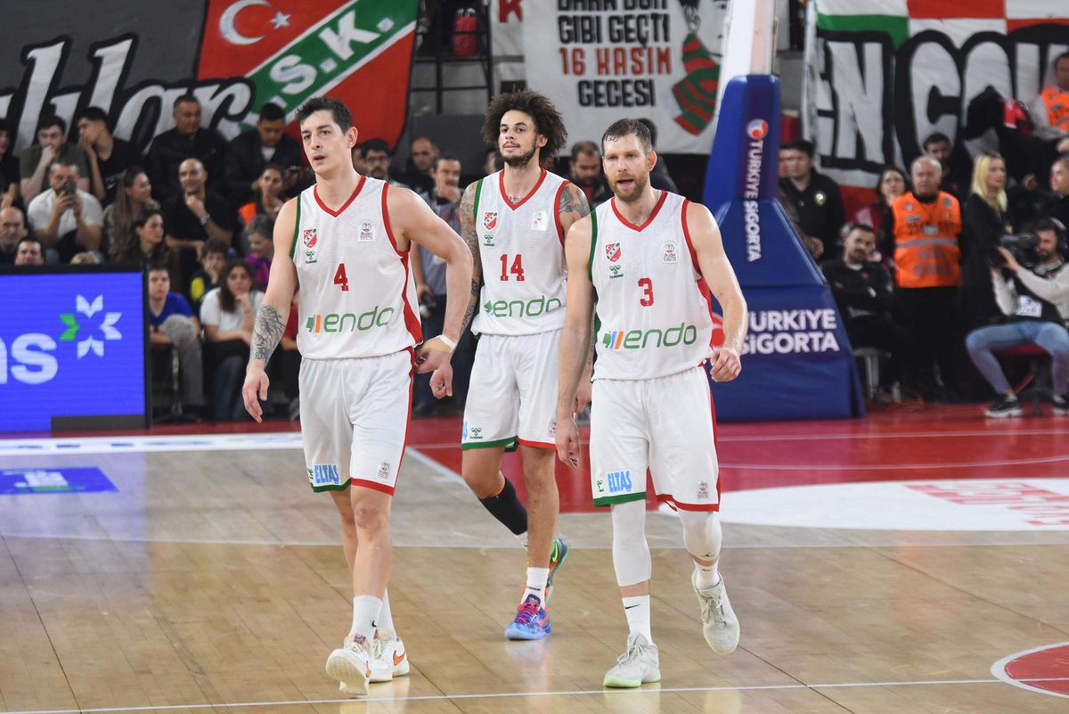 Karşıyaka Kümede Kalma Savaşında