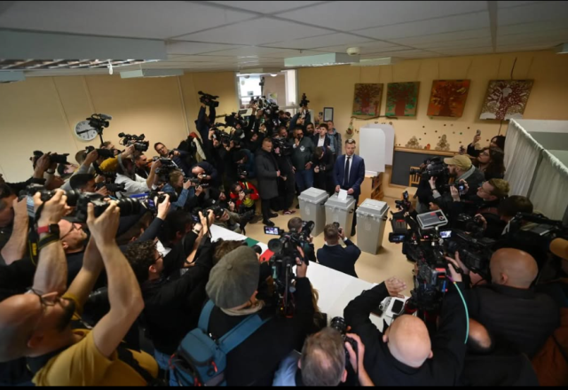 Macaristan'da 16 yıllık Viktor Orban dönemi sona erdi