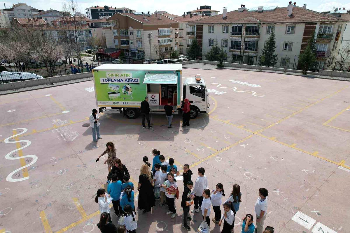 Sincan Belediyesinden okullarda sıfır atık eğitimi