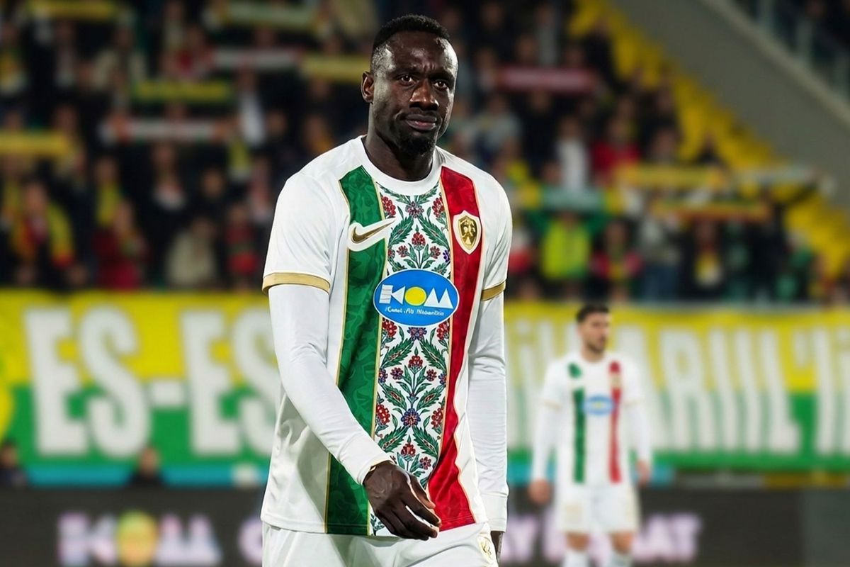 Süper Lig\'e çıkma mücadelesi veren Amedspor\'a büyük şok