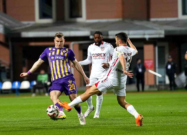 Eyüpspor – Samsunspor Maçı 0-0 Başladı